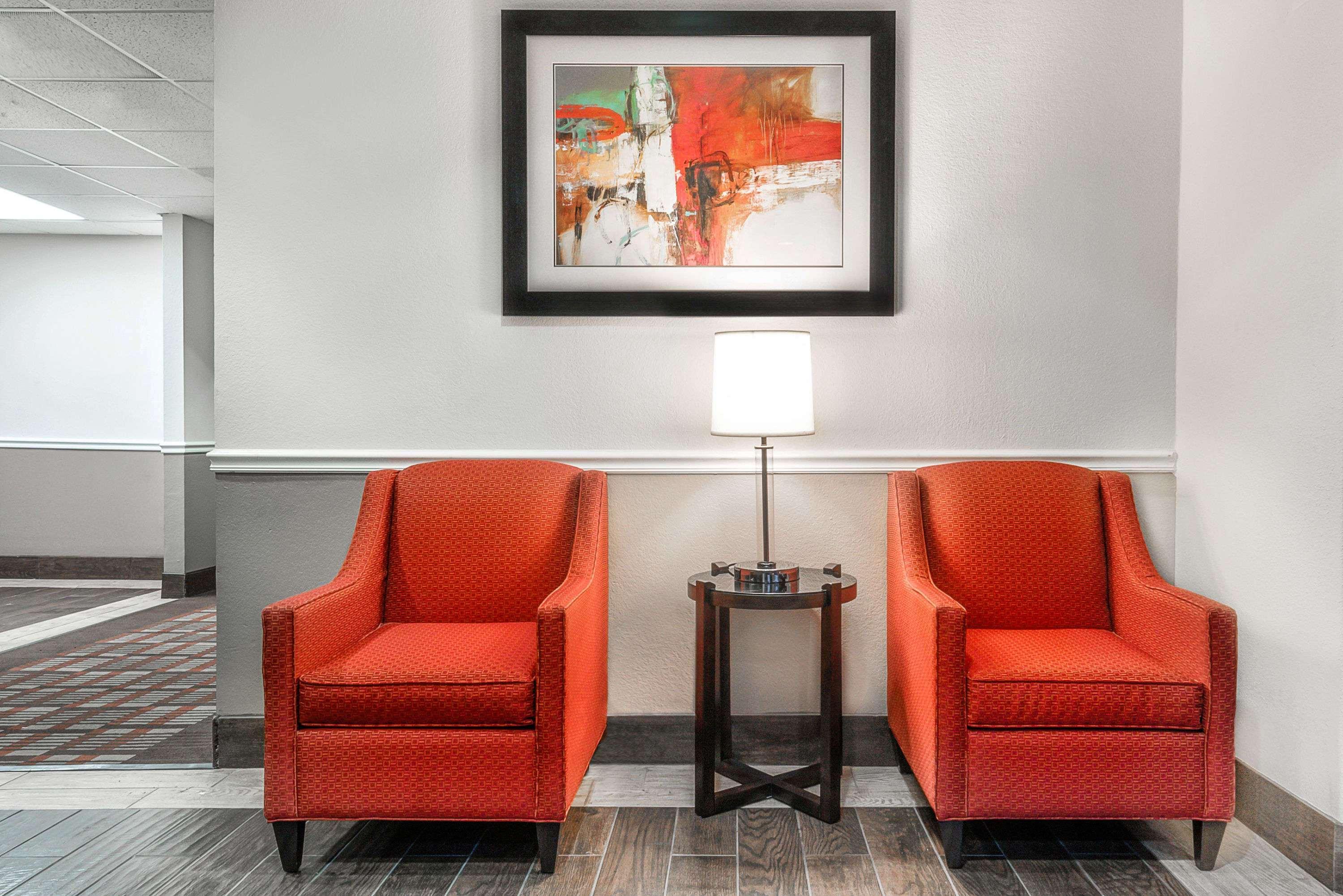 Days Inn & Suites By Wyndham Dallas Zewnętrze zdjęcie